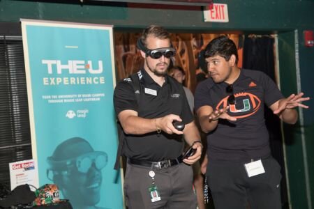 The-U-Experience-Magic-Leap-University-of-Miami-Presidents-Celebration-for-New-Students-2019 13 