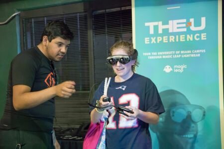 The-U-Experience-Magic-Leap-University-of-Miami-Presidents-Celebration-for-New-Students-2019 18 