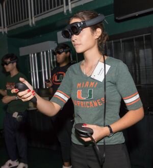 The-U-Experience-Magic-Leap-University-of-Miami-Presidents-Celebration-for-New-Students-2019 4 