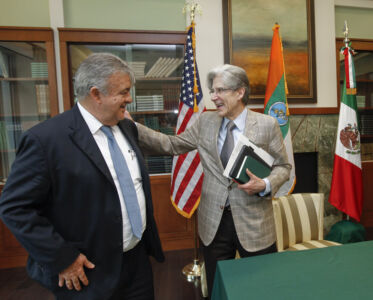 UMCCS And Yucatan Delegation Signing (11)