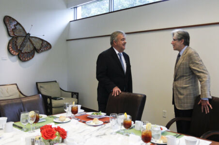 UMCCS And Yucatan Delegation Signing (7)